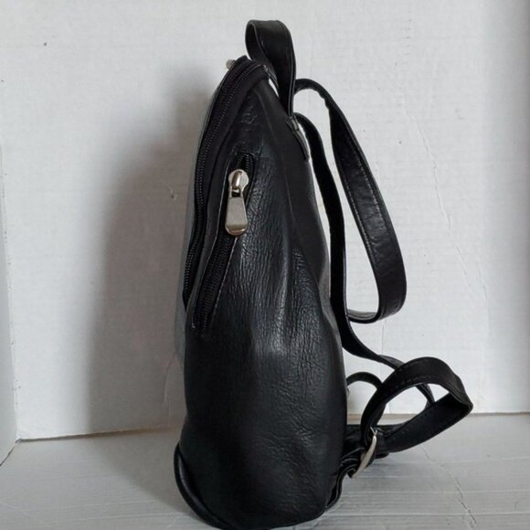 LeDonne Leather U Zip Mini Backpack Black Bag Women\'s Woman\'s main image 12